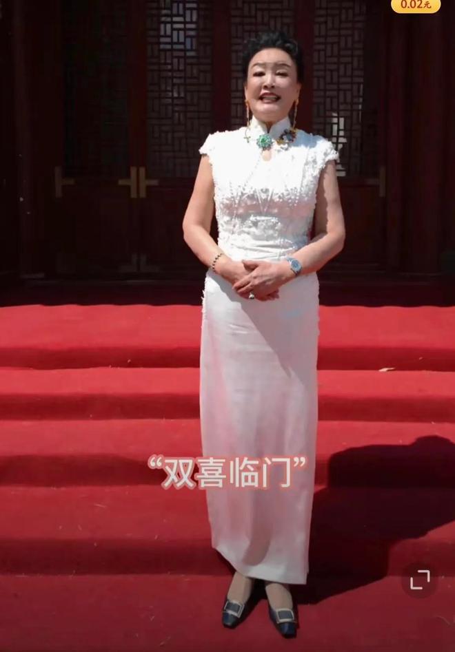 和马筱梅的婚礼太潦草四合院布置简陋OG真人游戏汪小菲二婚穿高跟皮鞋他(图6)